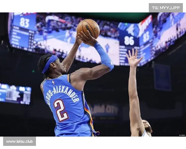 雷霆129-125险胜爵士,切特关键封盖锁定胜局 雷霆129-125险胜爵士,切特关键封盖锁定胜局